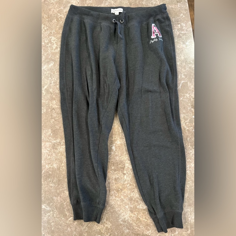 Aeropostale joggers XL
